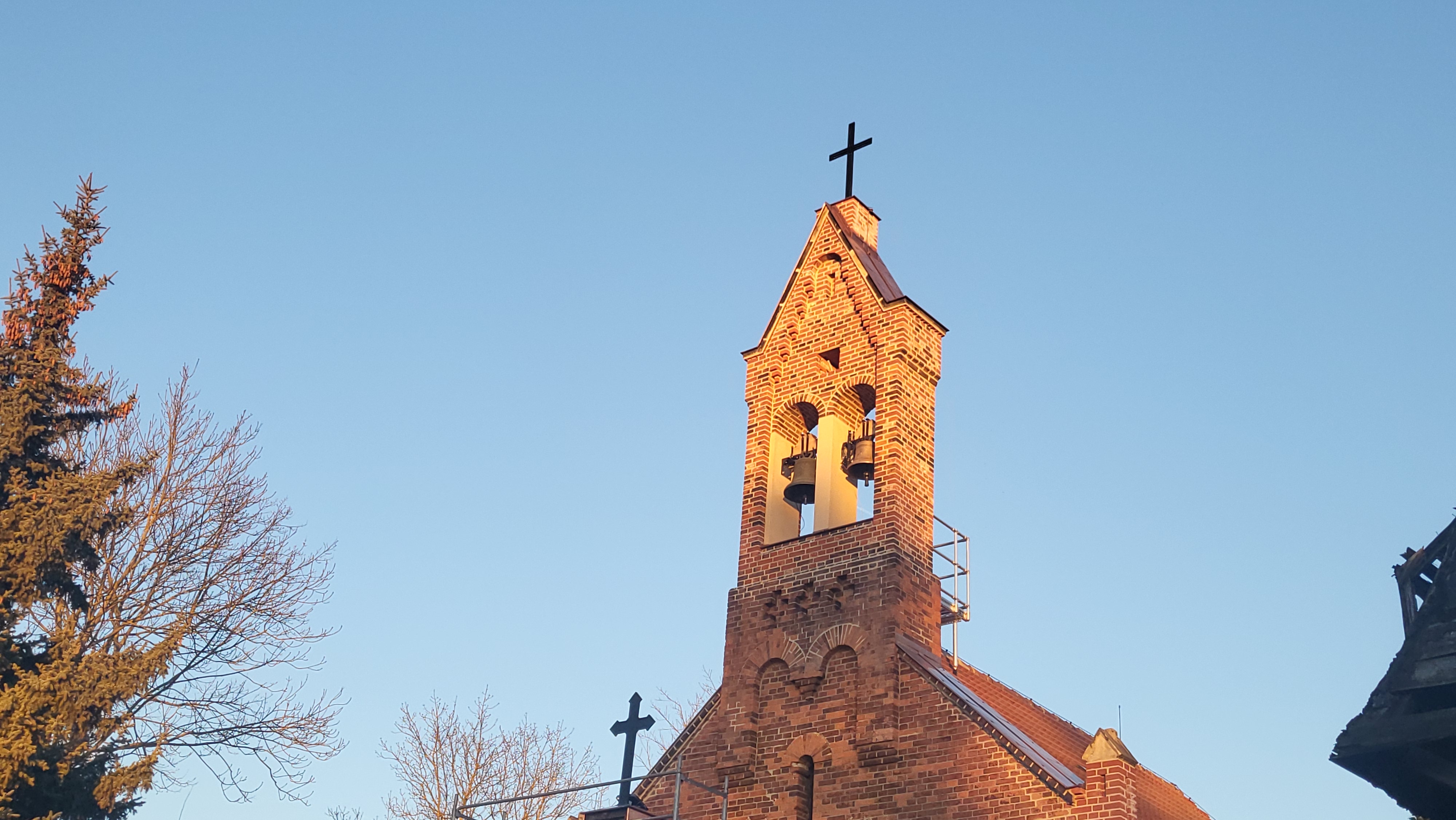 Kirche Möhlau Turmansicht